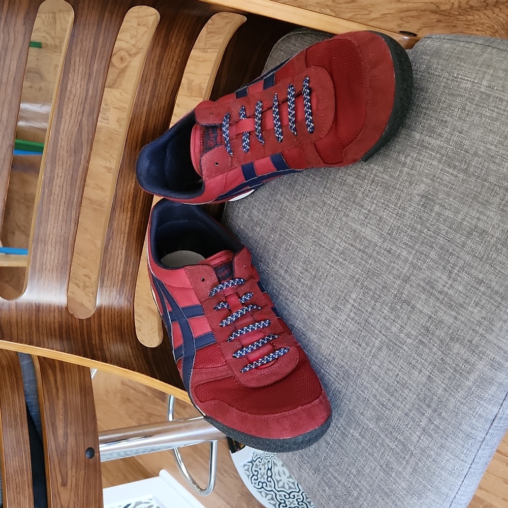 Onitsuka Tiger Mens Ultimate 81